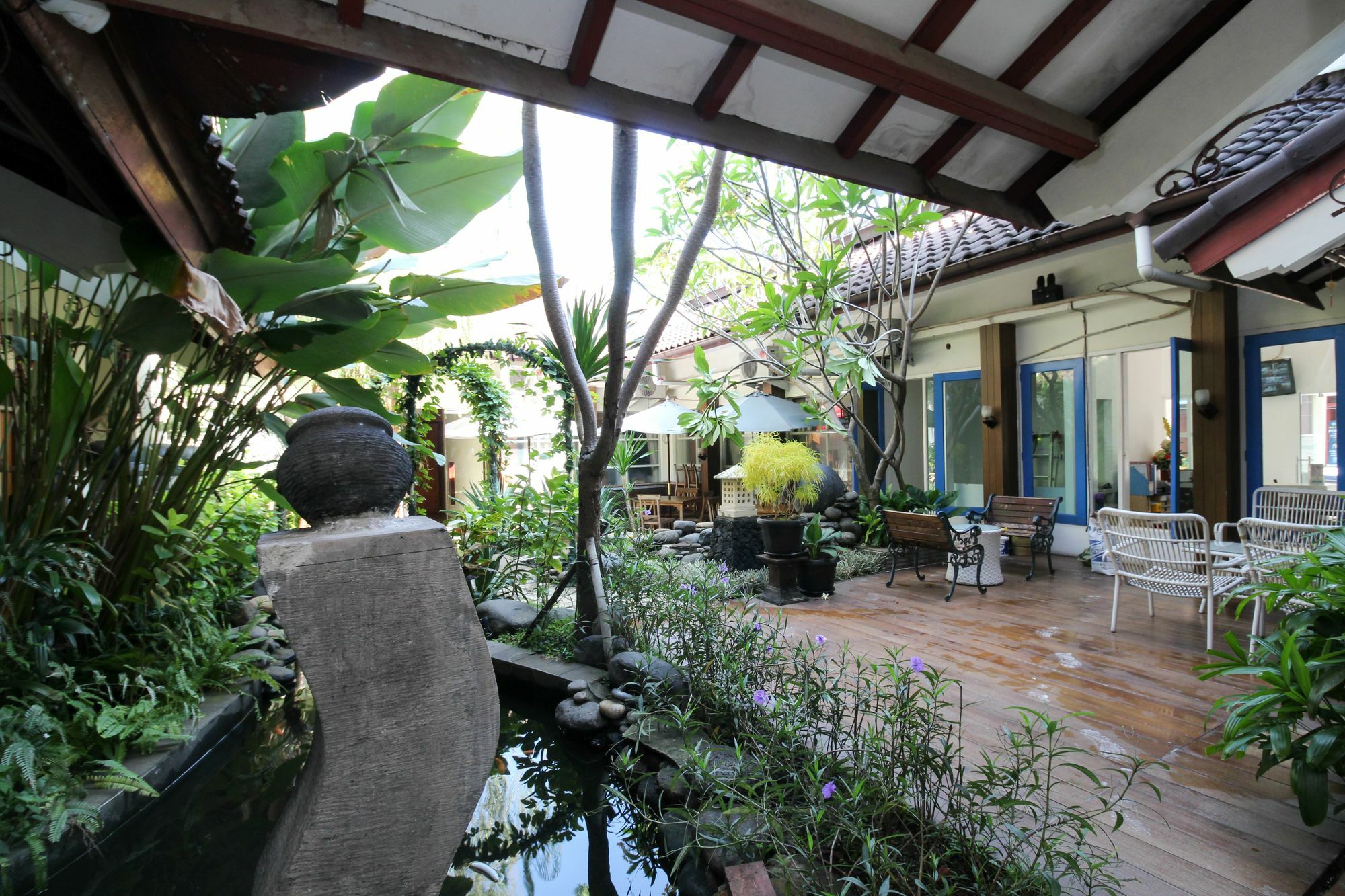 Hotel Myzone Homtel Semarang Esterno foto