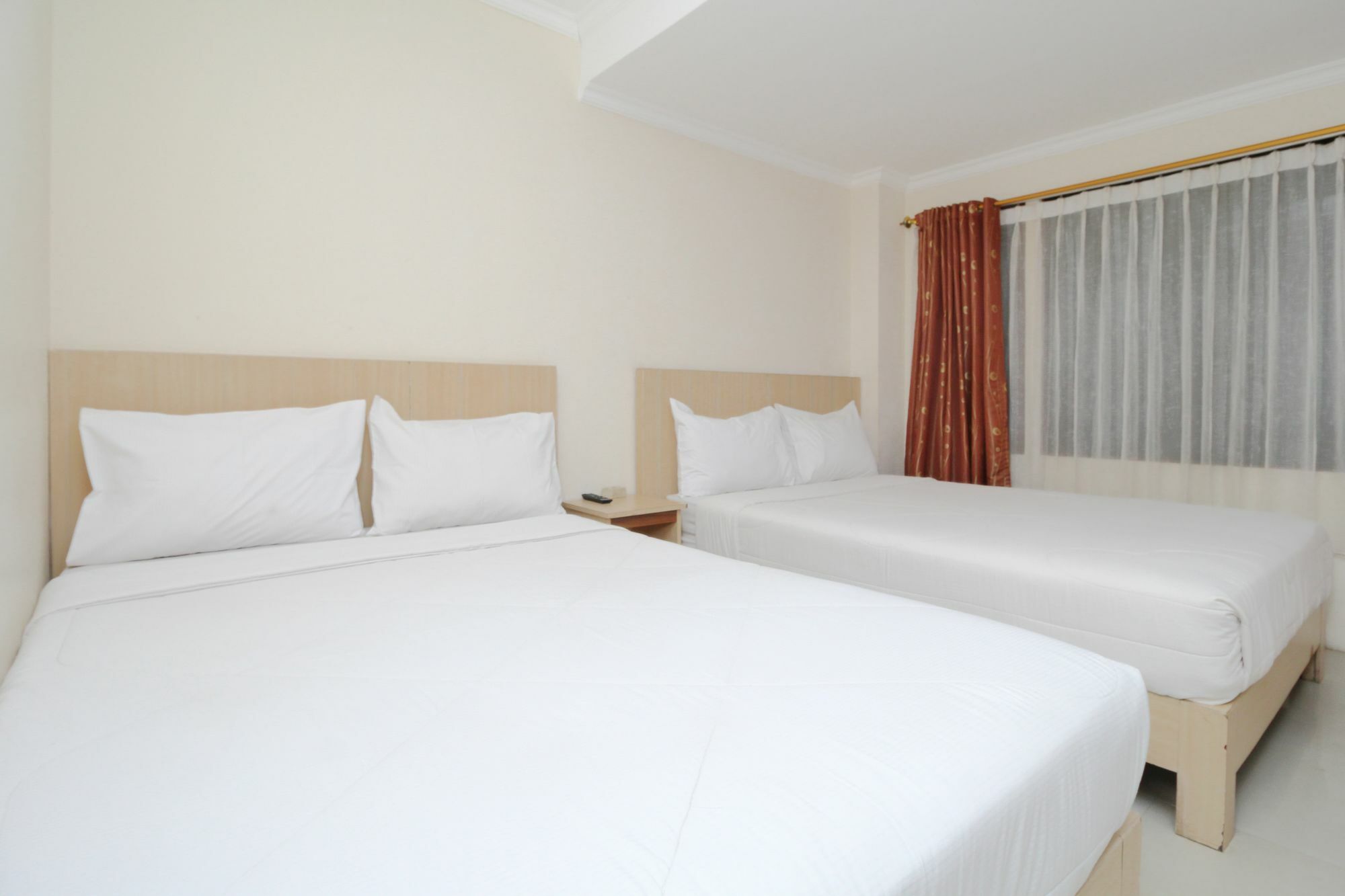 Hotel Myzone Homtel Semarang Esterno foto