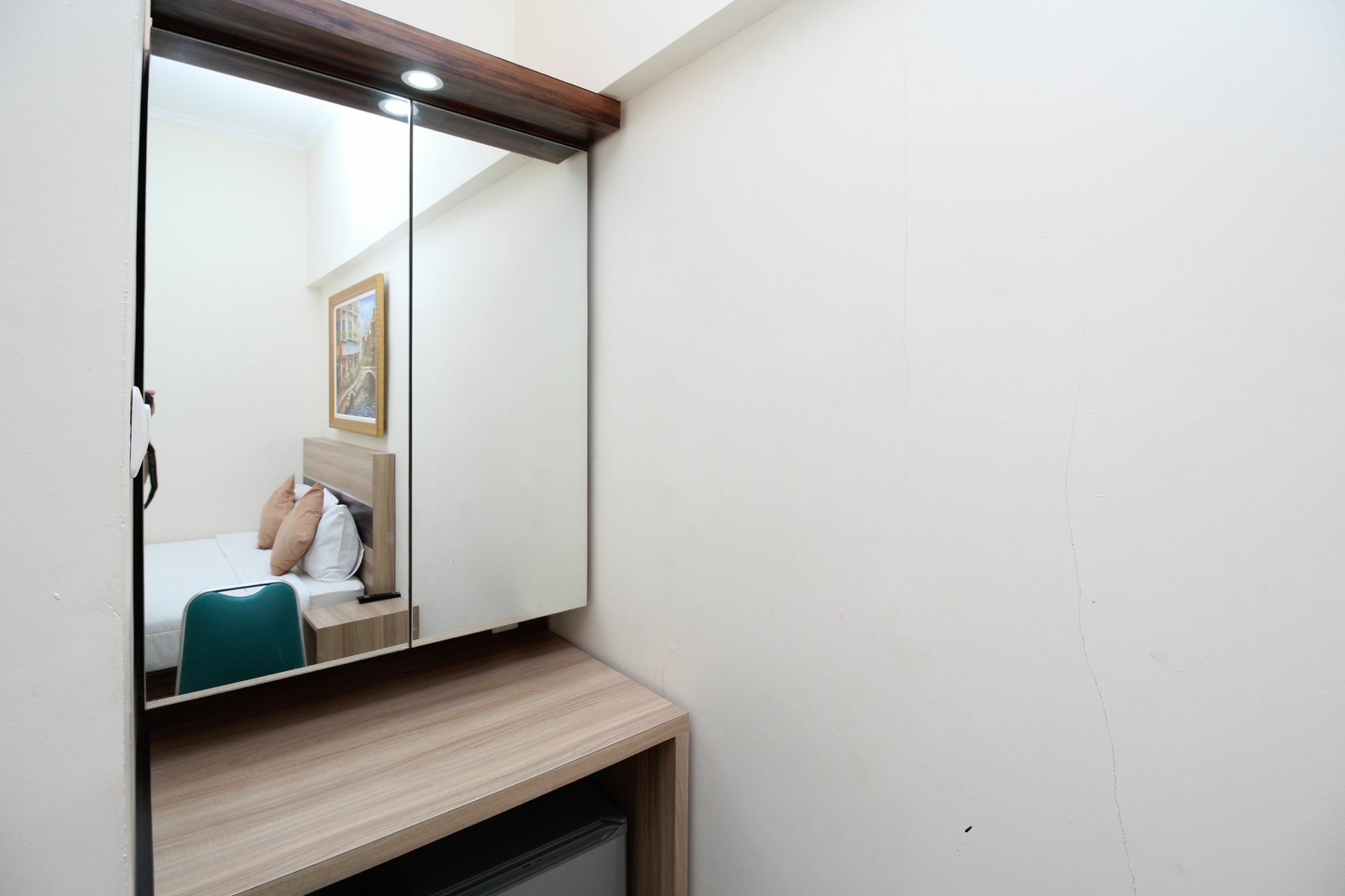Hotel Myzone Homtel Semarang Esterno foto