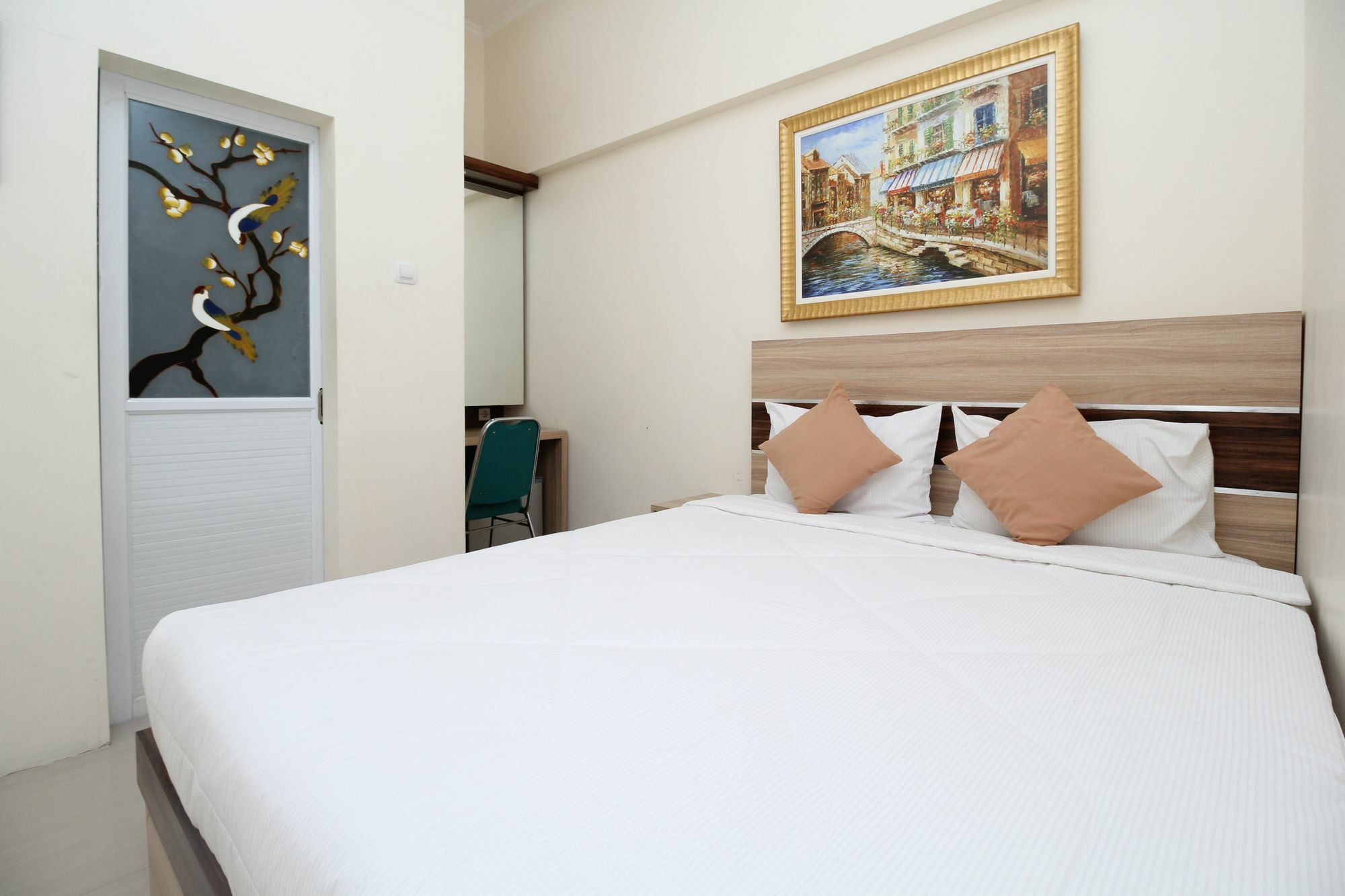 Hotel Myzone Homtel Semarang Esterno foto